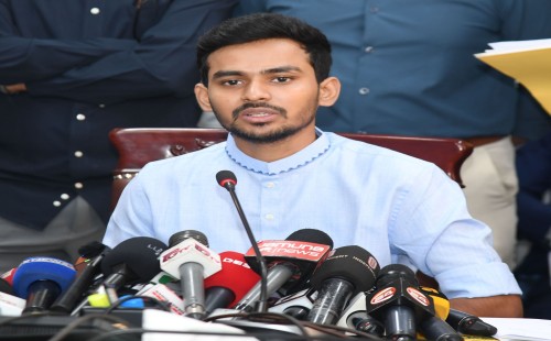 ঢাকা থেকে নির্বাচন করবেন আসিফ মাহমুদ